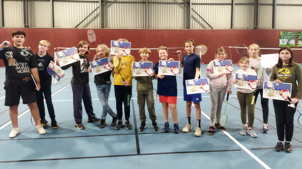 Les enfants du club ont reçu le calendrier de l'avant